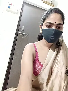 Snapshot of savita97567 chatting on 18, 7, 2026 savita97567 online show from 18, 7, 2026