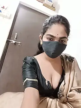 Snapshot of savita97567 chatting on 10, 7, 2026 savita97567 online show from 10, 7, 2026