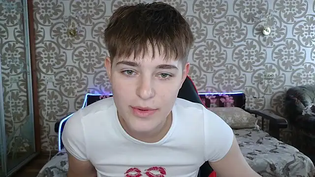 EmyHills online show from 21, 7, 2026