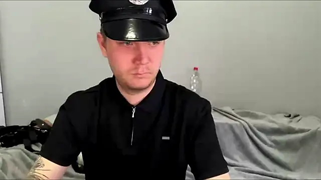 Snapshot of NikoWaker chatting on 6, 6, 2026 NikoWaker online show from 6, 6, 2026