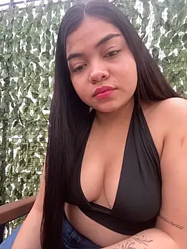 Laura pinkk18 online show from 1, 6, 2026