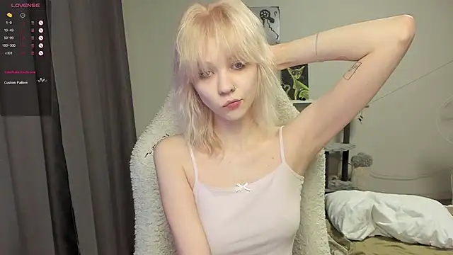 voguecaroline online show from 16, 7, 2026