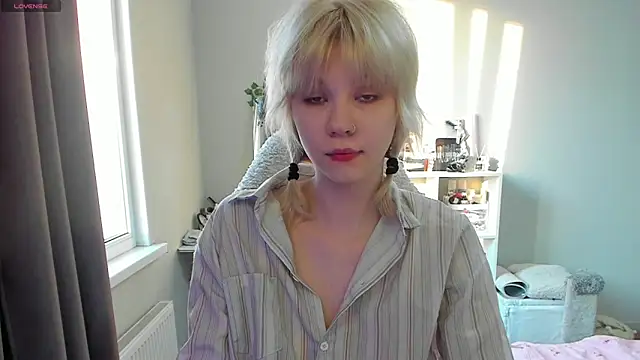 Snapshot of voguecaroline chatting on 11, 6, 2026 voguecaroline online show from 11, 6, 2026