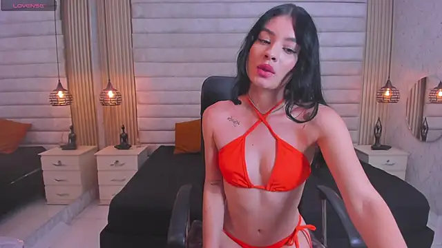 Cloe Monroee  online show from 2, 6, 2026