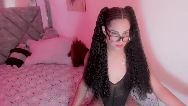 Snapshot of isabellaho1318 chatting on 17, 6, 2026 isabellaho1318 online show from 17, 6, 2026