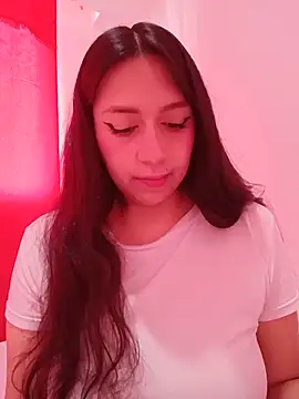 AlondraGomez1  online show from 17, 6, 2026