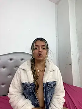 azulskyer online show from 11, 6, 2026