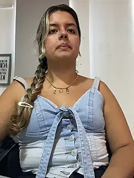 azulskyer online show from 10, 6, 2026
