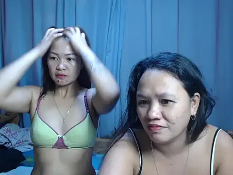 urpretty hotmama online show from 13, 6, 2026