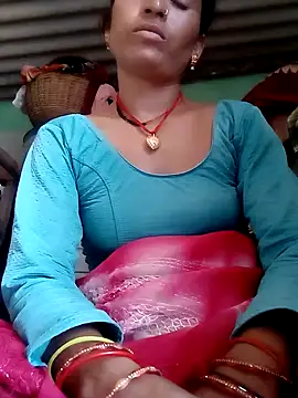 Snapshot of Aarti9080 chatting on 15, 6, 2026 Aarti9080 online show from 15, 6, 2026