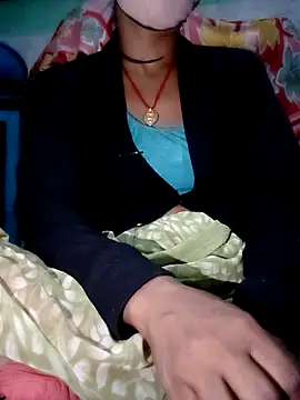 Snapshot of Aarti9080 chatting on 10, 7, 2026 Aarti9080 online show from 10, 7, 2026