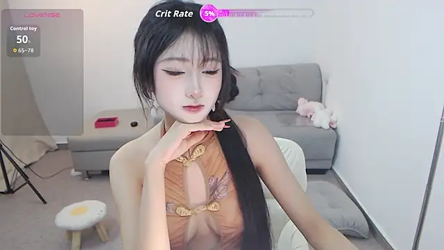 Lucya-a online show from 9, 6, 2026