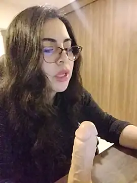 Roxxy Sade online show from 17, 6, 2026