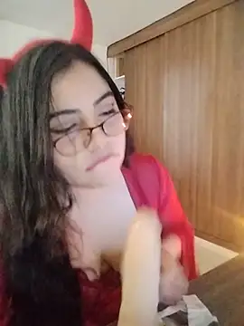 Roxxy Sade online show from 16, 7, 2026
