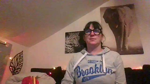 sexujuly88 online show from 15, 12, 2025