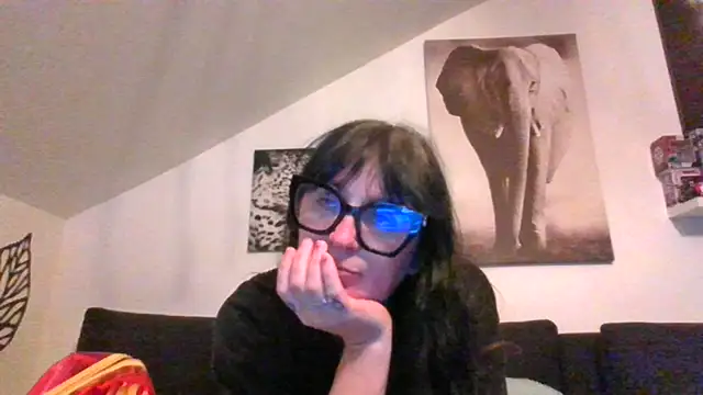 sexujuly88 online show from 4, 6, 2026