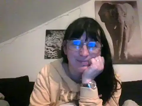 sexujuly88 online show from 3, 3, 2025