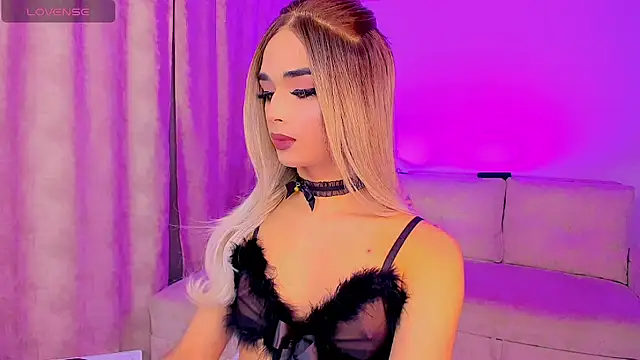 HANNAH STEWART online show from 12, 6, 2026