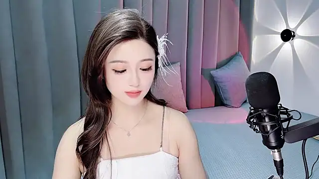 Momo-Wow online show from 28, 6, 2026