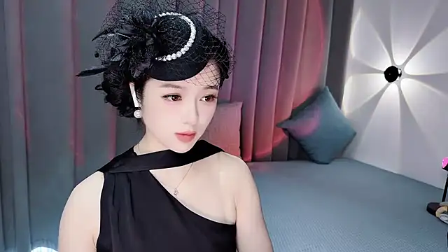 Momo-Wow online show from 16, 7, 2026