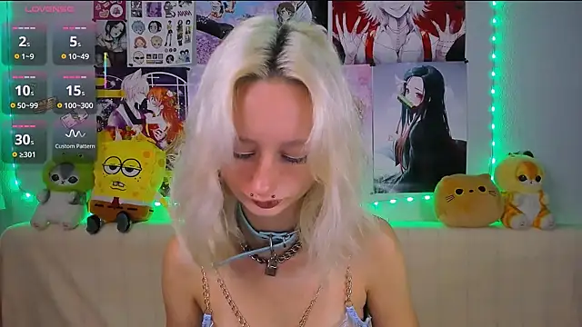Snapshot of Katia_Nabiee chatting on 12, 7, 2026 Katia Nabiee online show from 12, 7, 2026