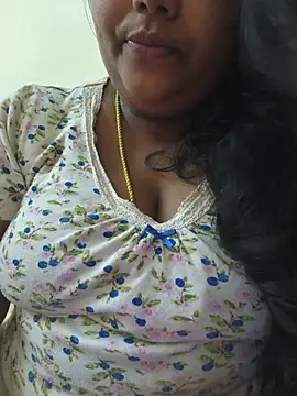 meenaqueen online show from 4, 6, 2026