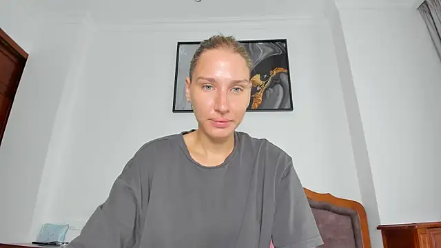 SofiClimbing online show from 25, 10, 2025