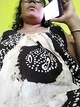 Snapshot of chatterjeesayani567 chatting on 20, 7, 2026 chatterjeesayani567 online show from 20, 7, 2026