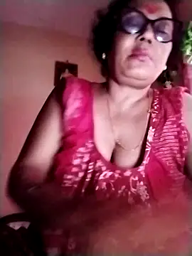 Snapshot of chatterjeesayani567 chatting on 15, 7, 2026 chatterjeesayani567 online show from 15, 7, 2026