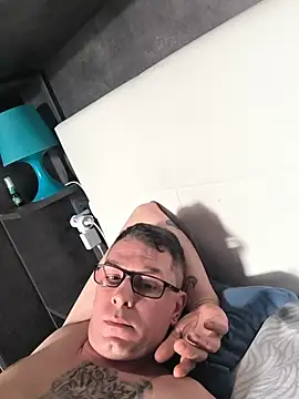 alexbuby online show from 2, 6, 2026