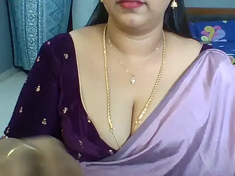 Snapshot of Tamil_hot_Meenu chatting on 10, 7, 2026 Tamil hot Meenu online show from 10, 7, 2026