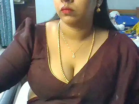 Snapshot of Tamil_hot_Meenu chatting on 11, 7, 2026 Tamil hot Meenu online show from 11, 7, 2026
