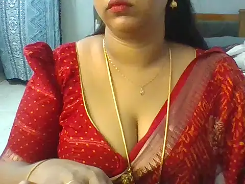 Snapshot of Tamil_hot_Meenu chatting on 19, 7, 2026 Tamil hot Meenu online show from 19, 7, 2026