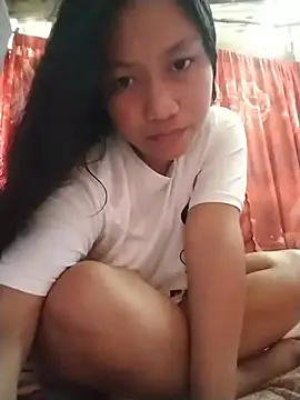 Snapshot of Yummyleyn chatting on 15, 7, 2026 Yummyleyn online show from 15, 7, 2026
