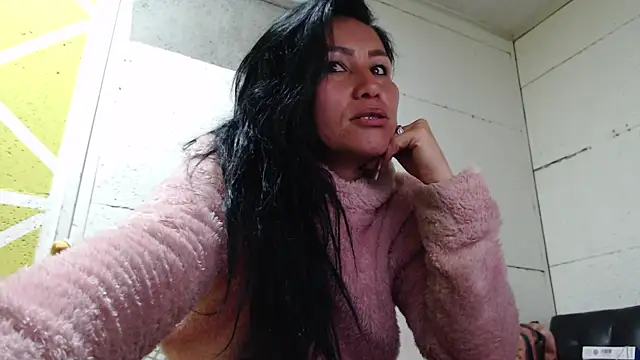 Nicolsweet  online show from 13, 6, 2026
