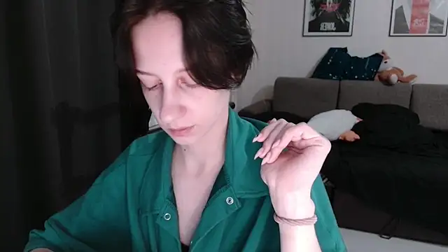 secrettt poison online show from 28, 7, 2026