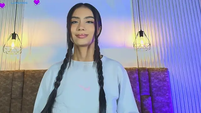 KENNIA SWEETIEE online show from 17, 6, 2026
