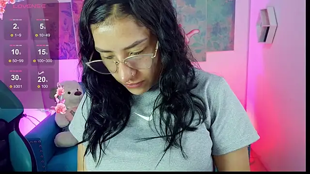 violetta 4m online show from 26, 6, 2026