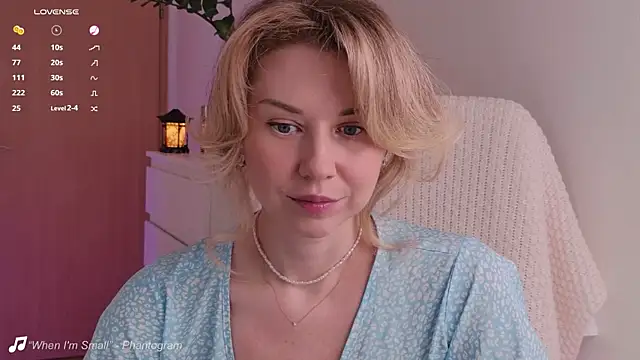 ellathemuse online show from 22, 6, 2026