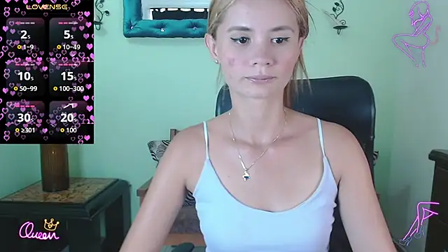 Snapshot of _Victoria_Jones_ chatting on 17, 7, 2026 Victoria Jones online show from 17, 7, 2026