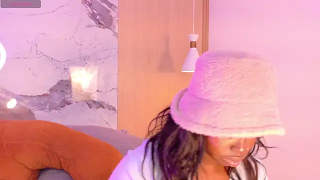 EmiilyLovex online show from 8, 7, 2026