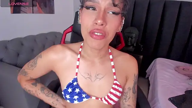 Snapshot of ISABELLAXDOLL chatting on 3, 7, 2026 ISABELLAXDOLL online show from 3, 7, 2026