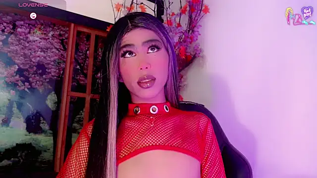 Snapshot of Honey_Balenciaga chatting on 10, 6, 2026 Honey Balenciaga online show from 10, 6, 2026