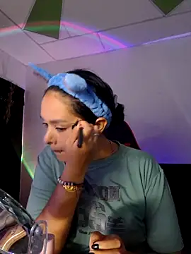 Snapshot of Miss_kittyX chatting on 20, 6, 2026 Miss kittyX online show from 20, 6, 2026