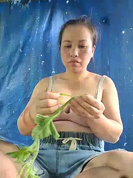 Snapshot of Yai_baby chatting on 14, 6, 2026 Yai baby online show from 14, 6, 2026