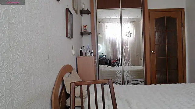 Yevgeshka-Milashka online show from 13, 1, 2026