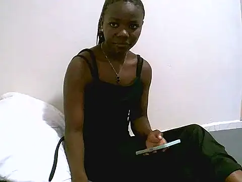 QueenSar online show from 7, 6, 2026