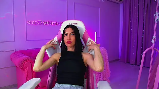 KaylaMous online show from 21, 6, 2026