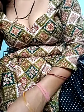 Snapshot of hey_darling_ chatting on 18, 7, 2026 hey darling online show from 18, 7, 2026