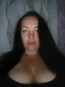PrettyAngell  online show from 3, 6, 2026